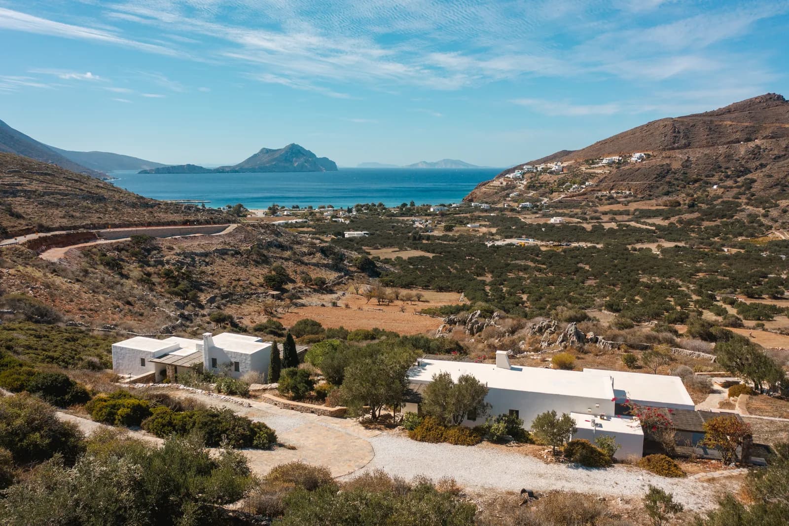 Villa Handras - Our property sits peacefully in the middle of the Aegiali Valley with three private villas. Enjoy beautiful sea views and stunning sunsets, surrounded by nature and close to the village.